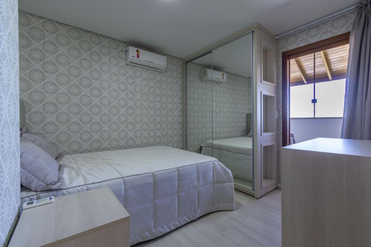 Rosa Edificio Solar Da Encosta Apartment Gramado Ngoại thất bức ảnh